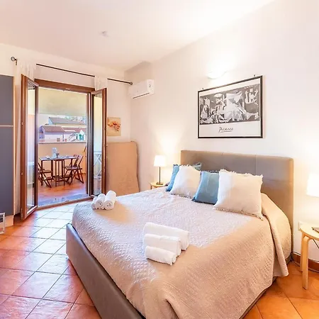 Bright 3 Guest With Pool Apartment Santa Teresa Gallura