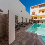 Appartamento Bright 3 Guest With Pool