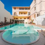 Bright 3 Guest With Pool *