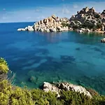 Bright 3 Guest With Pool Appartamento Santa Teresa di Gallura
