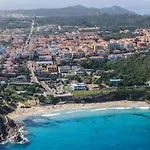 Bright 3 Guest With Pool Appartamento Santa Teresa di Gallura