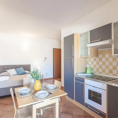 Bright 3 Guest With Pool * Santa Teresa Gallura