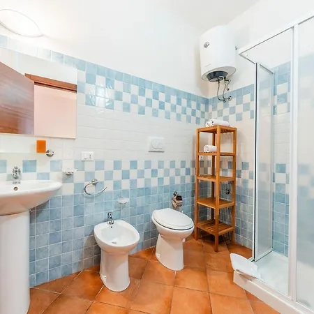 Bright 3 Guest With Pool *