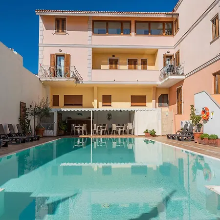 Bright 3 Guest With Pool * Santa Teresa Gallura