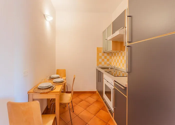 Bright 3 Guest With Pool * Санта-Тереза-Галлура