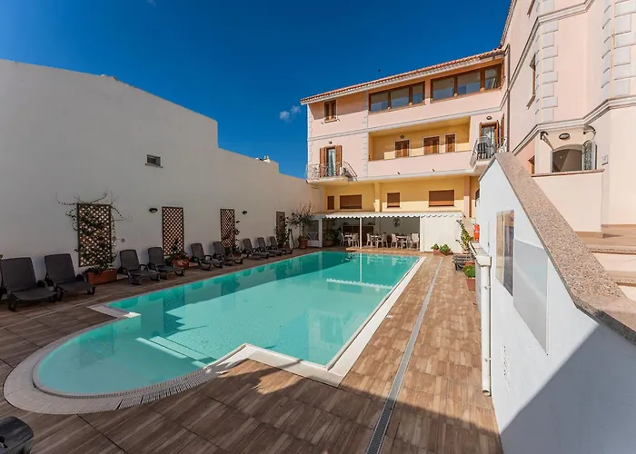 Апартаменты Bright 3 Guest With Pool *